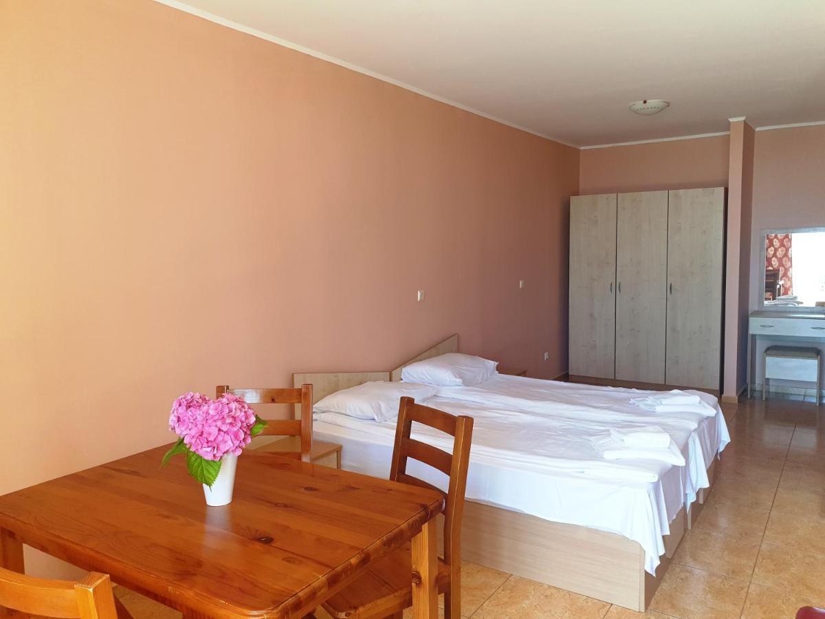 Aparthotel Dolce Vita Apart Complex Święty Włas Zewnętrze zdjęcie